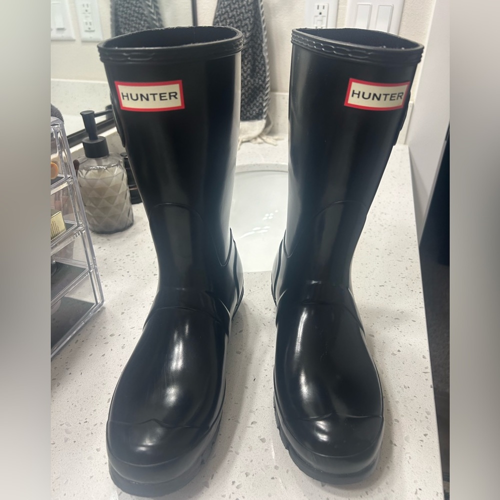 Hunter rain Boot Sz 8